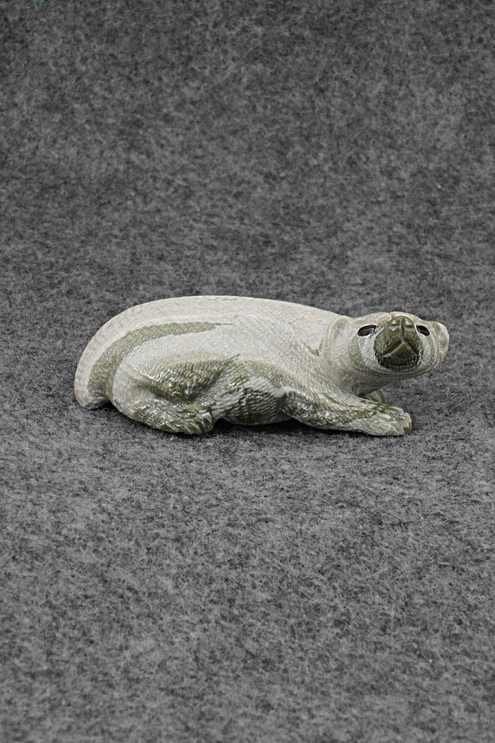 Badger Zuni Fetish Carving - Randy Lucio
