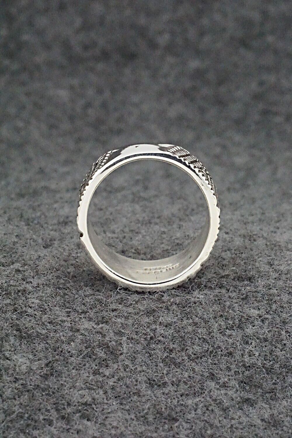 Sterling Silver Ring - Elgin Tom - Size 8