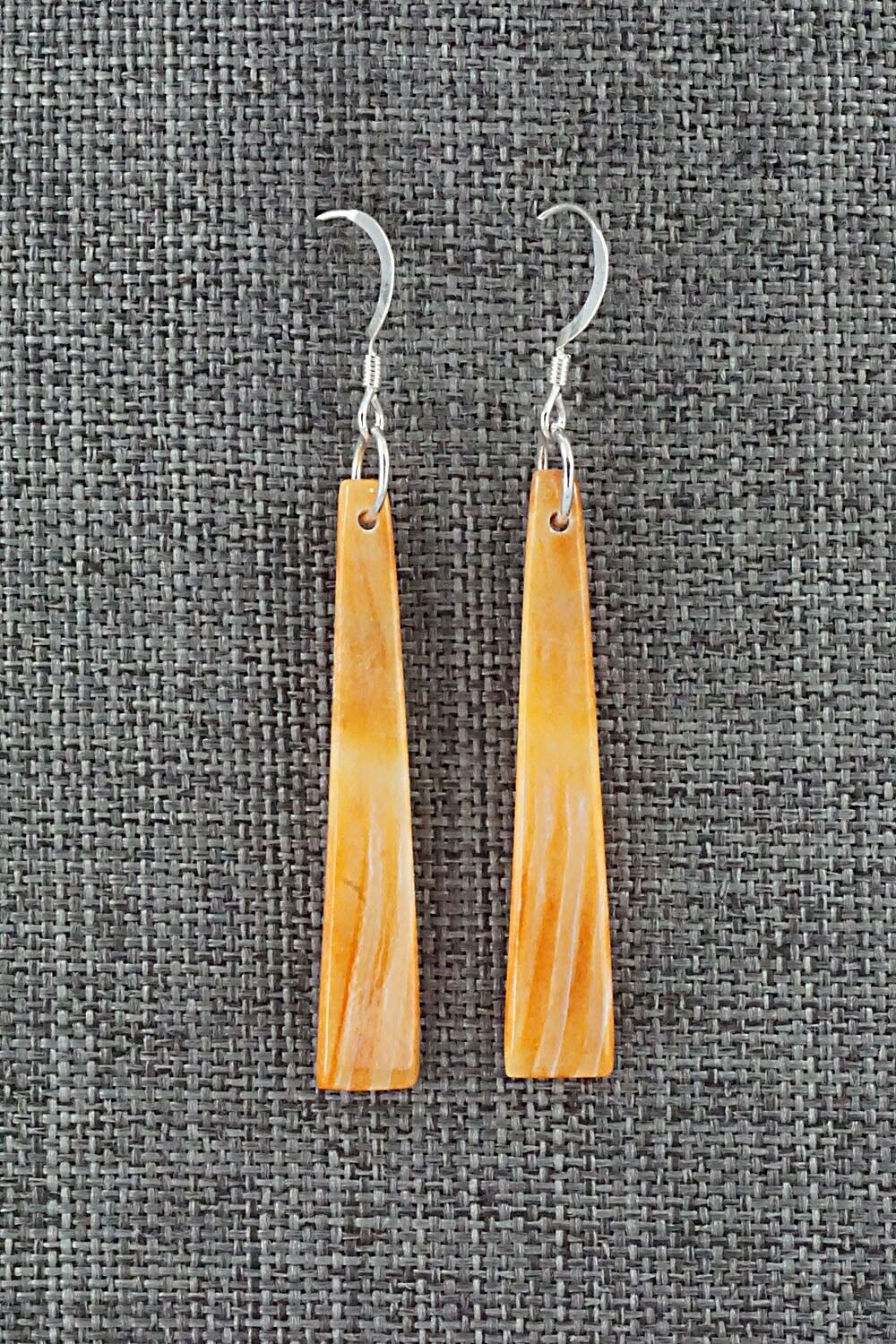 Spiny Oyster & Sterling Silver Earrings - Jesus Espino
