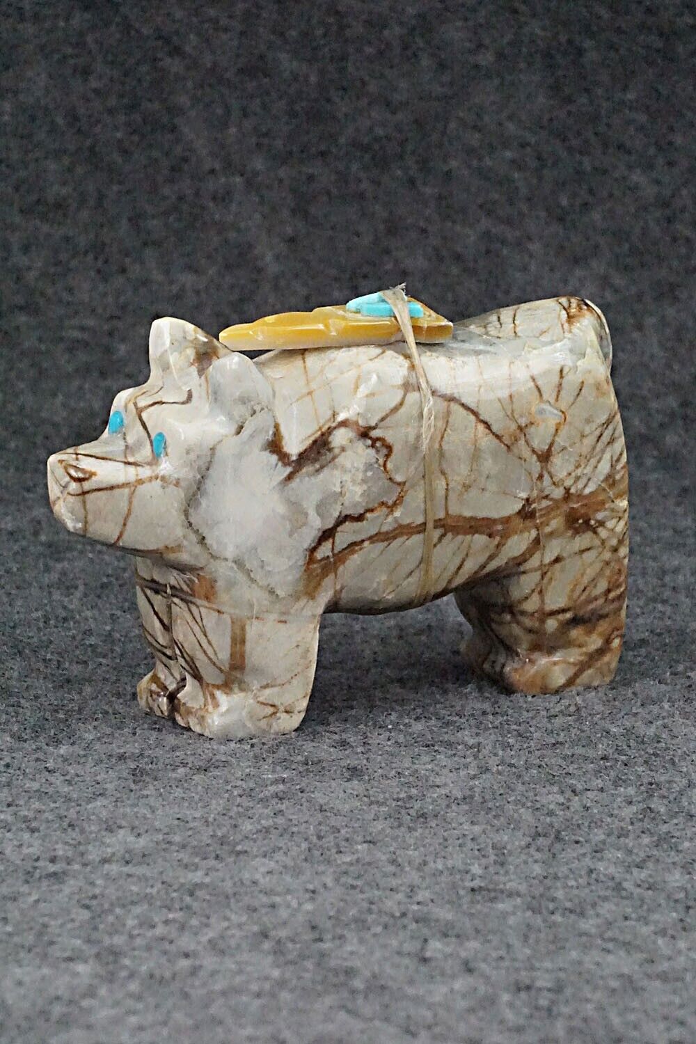 Bear Zuni Fetish Carving - Taylor Gia