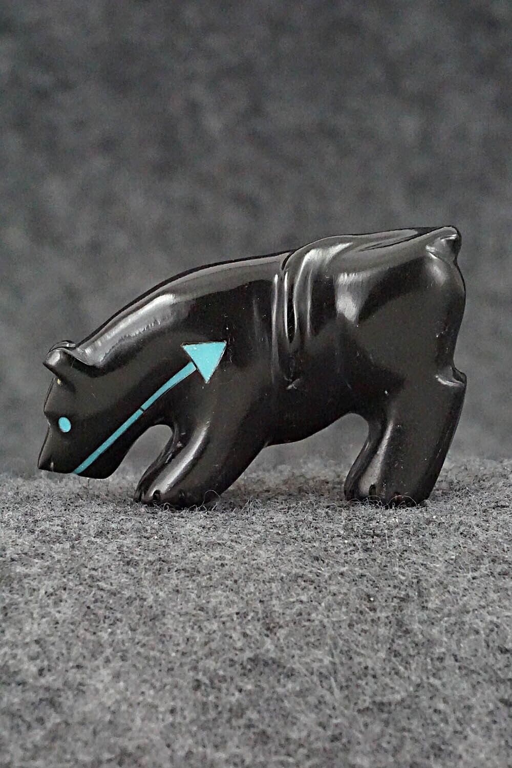 Mountain Lion Zuni Fetish Carving - Andres Quandelacy