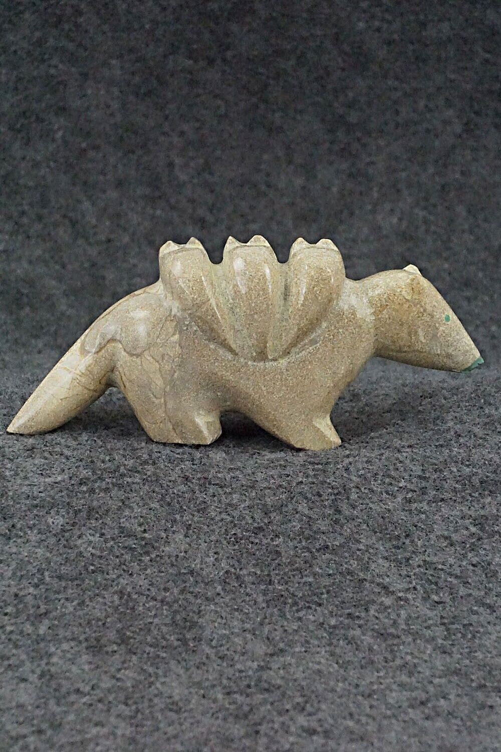 Opossum with Joeys Zuni Fetish Carving - Enrike Leekya