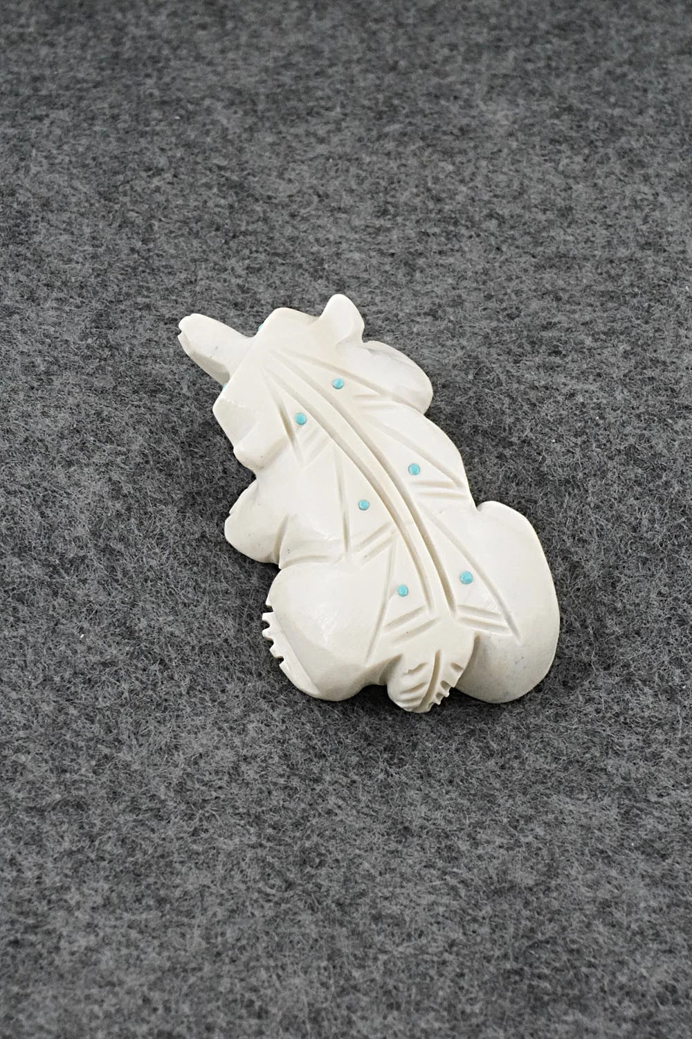 Badger Zuni Fetish Carving - Adrian Cachini