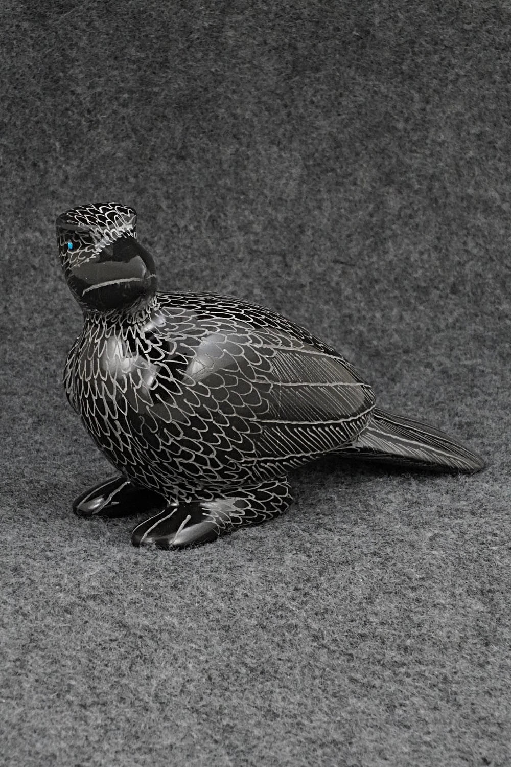 Crow Zuni Fetish Carving - Nelson Yatsattie