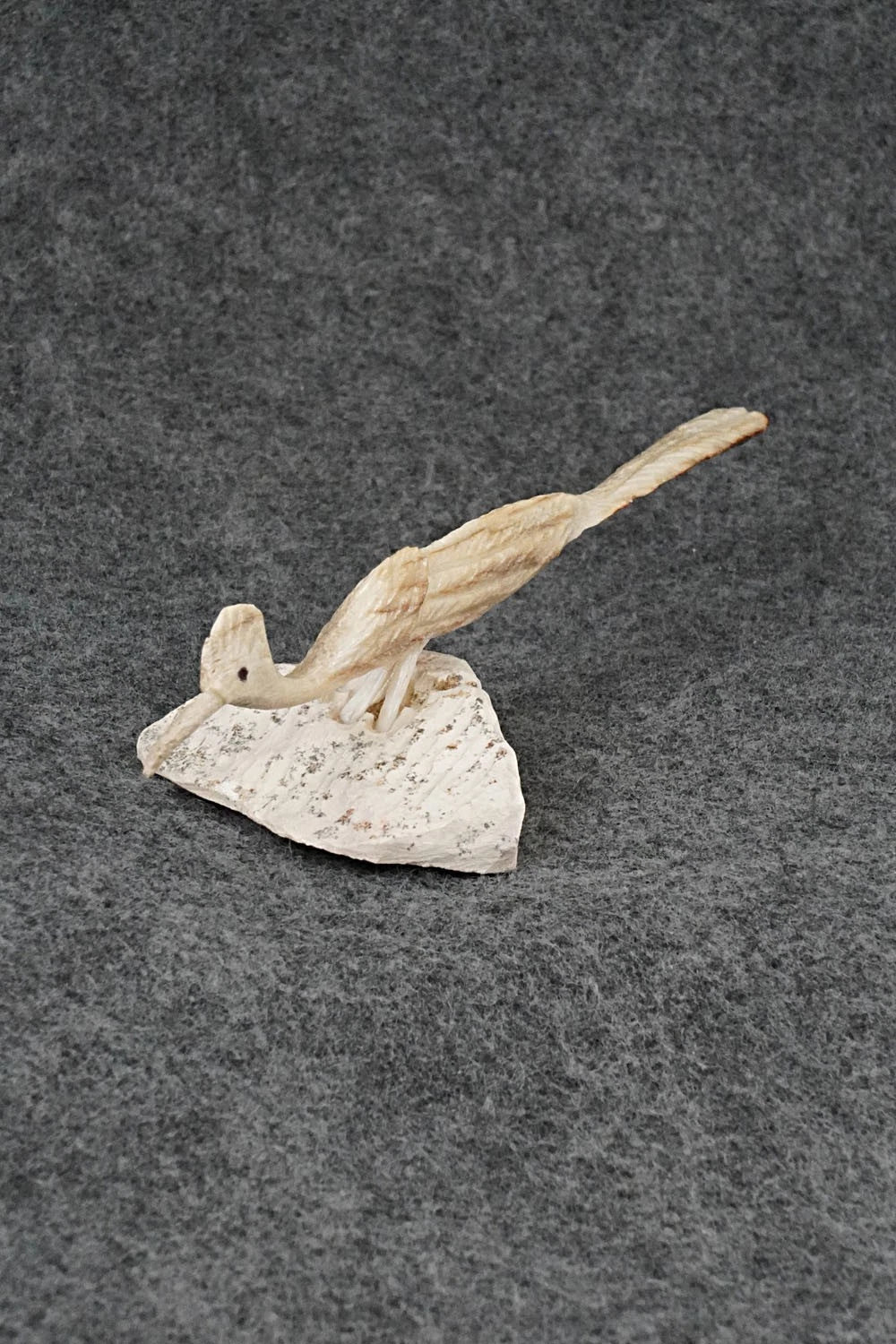 Roadrunner Zuni Fetish Carving - Ruben Najera