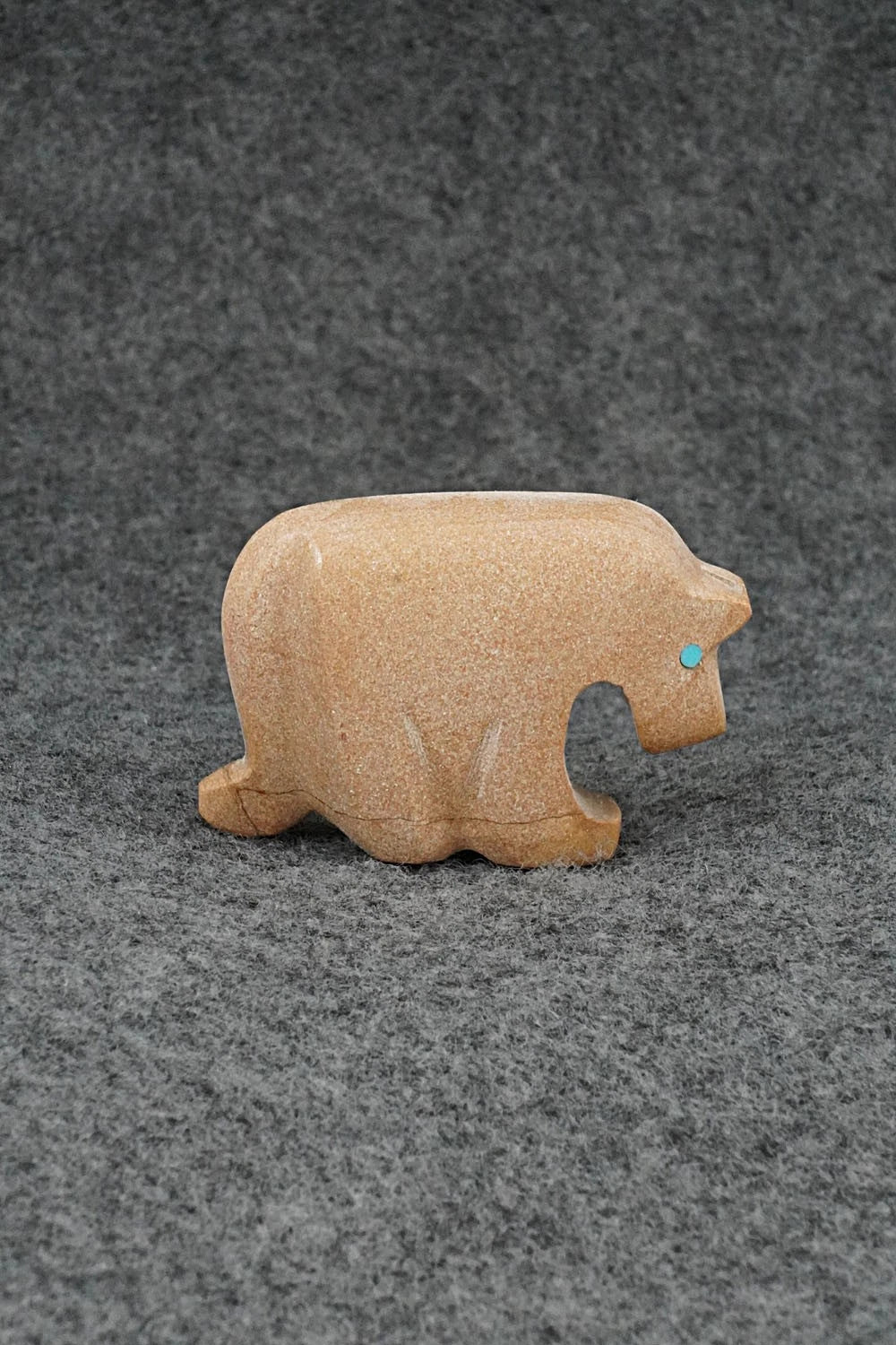 Mountain Lion Zuni Fetish Carving - Bernard Laiwakete