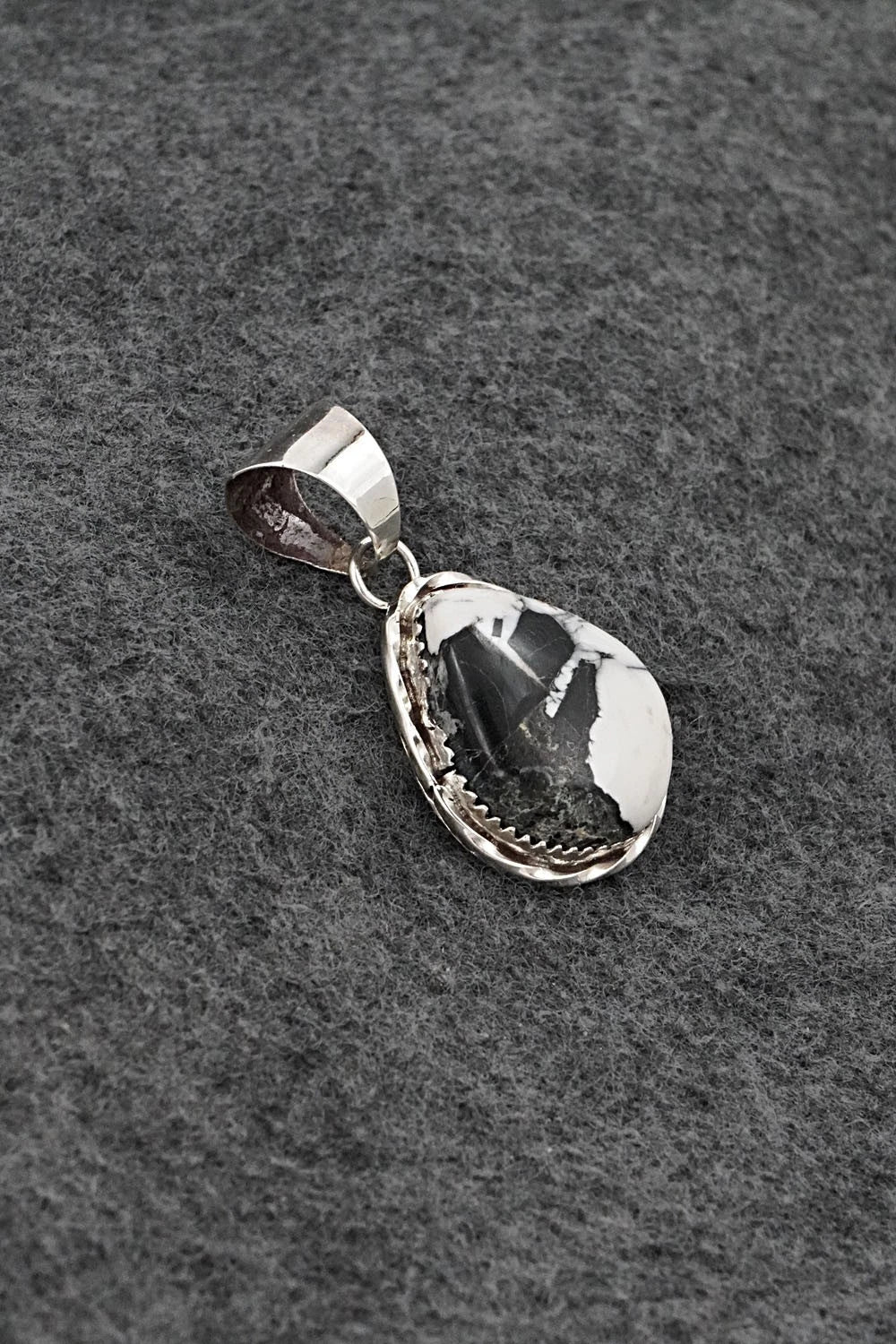 White Buffalo & Sterling Silver Pendant - Ernest Hawthorne