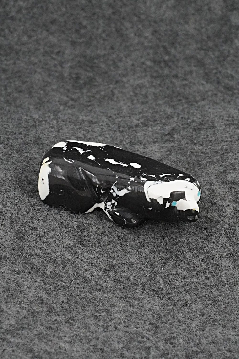 Badger Zuni Fetish Carving - David Chavez