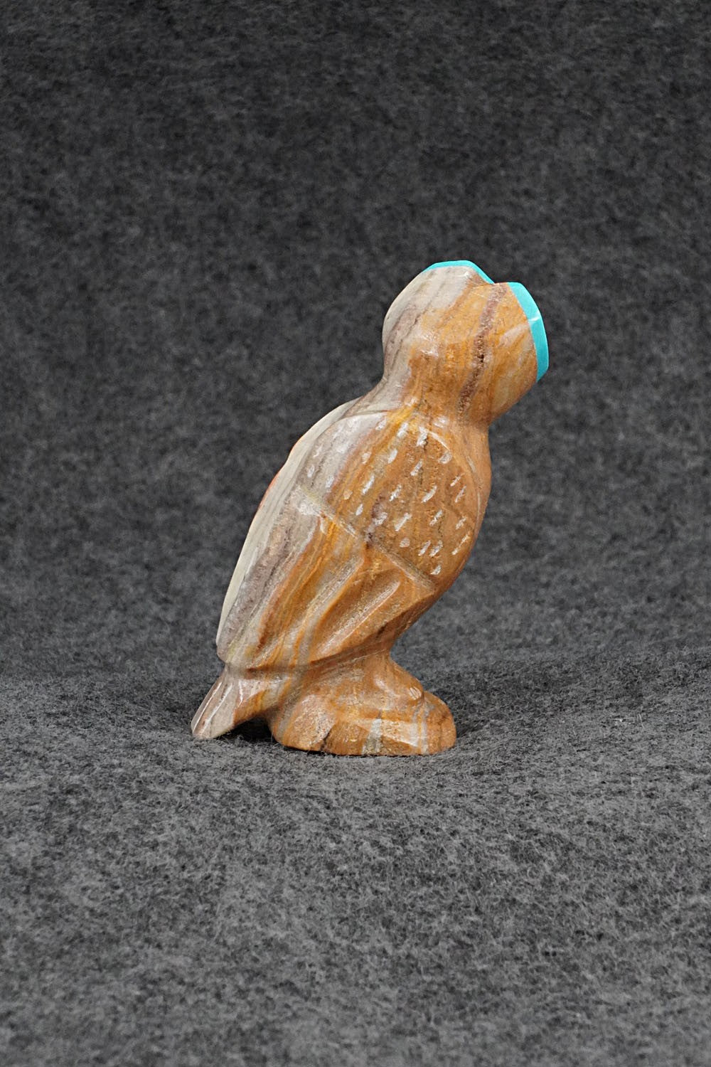 Owl Zuni Fetish Carving - Enrike Leekya