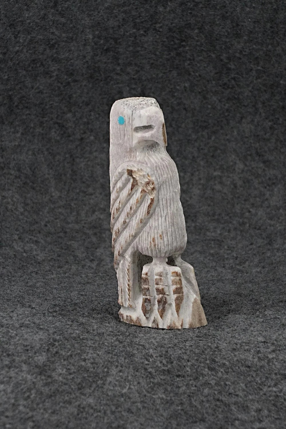 Eagle Zuni Fetish Carving - Gerrick Weeka
