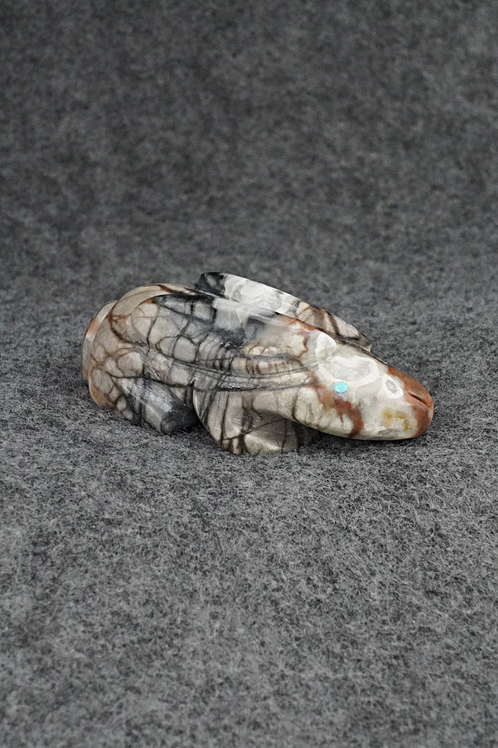 Rabbit Zuni Fetish Carving - Reynold Lunasee