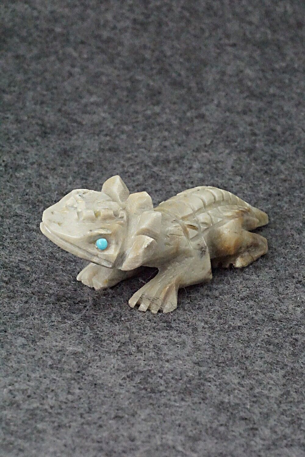 Horned Toad Zuni Fetish Carving - Dana Malani