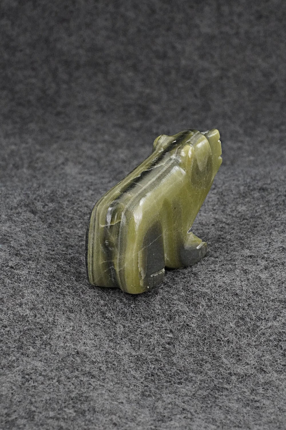 Bear Zuni Fetish Carving - David Chavez