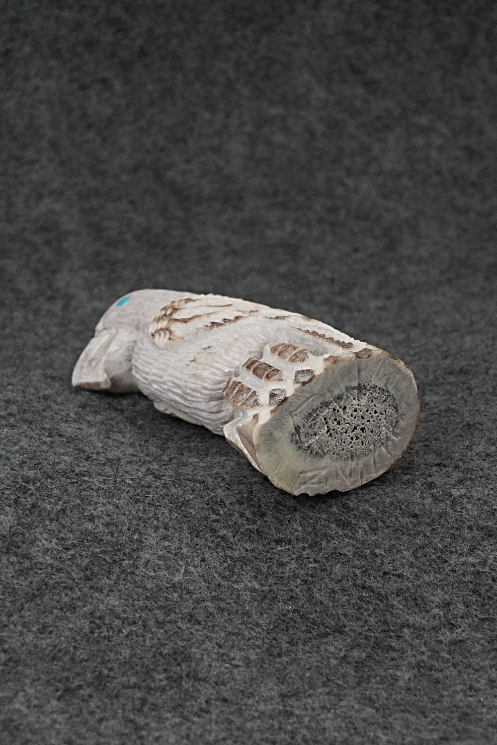 Eagle Zuni Fetish Carving - Gerrick Weeka