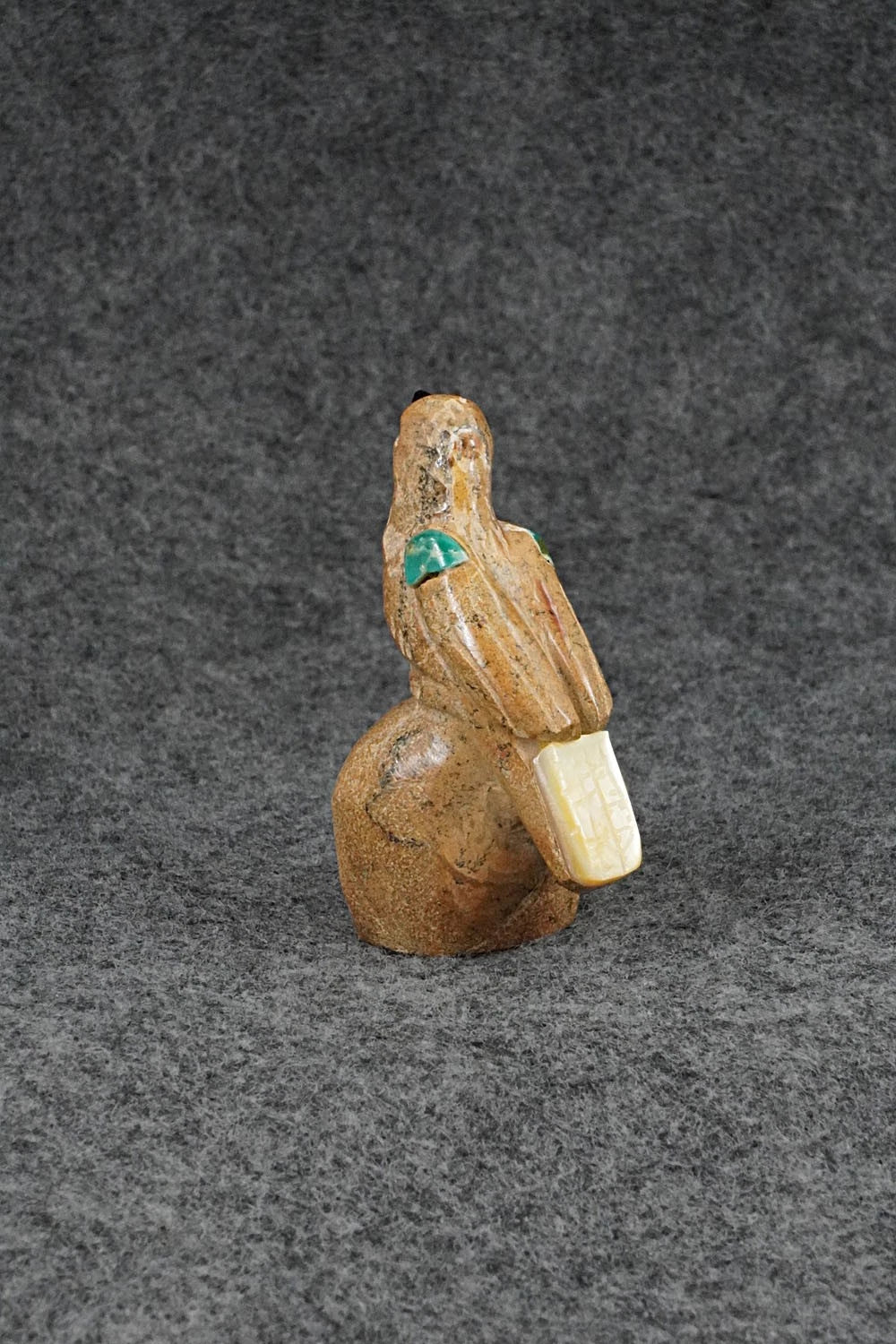 Bird Zuni Fetish Carving - Freddie Leekya