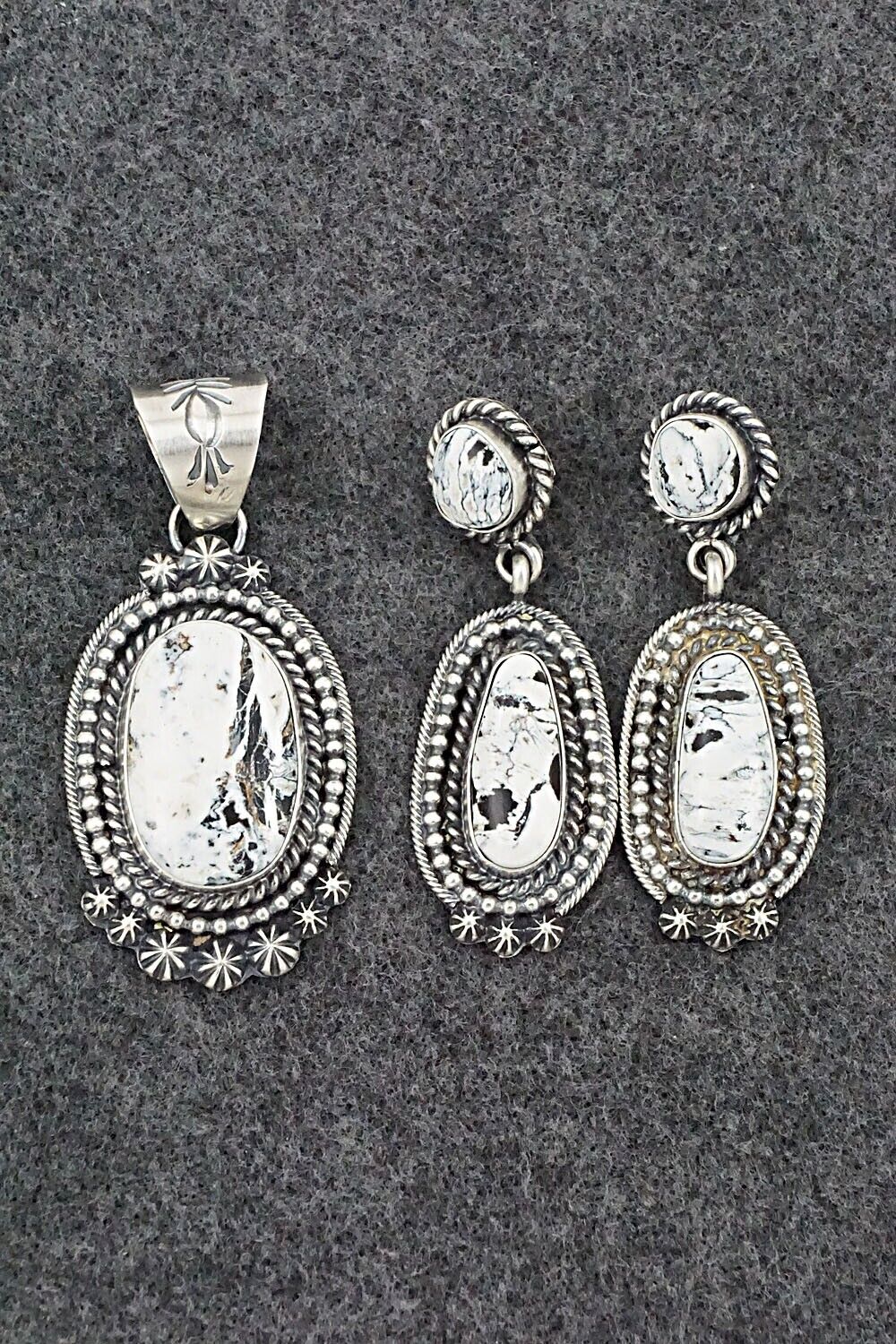 White Buffalo & Sterling Silver Pendant & Earrings Set - Raymond Delgarito