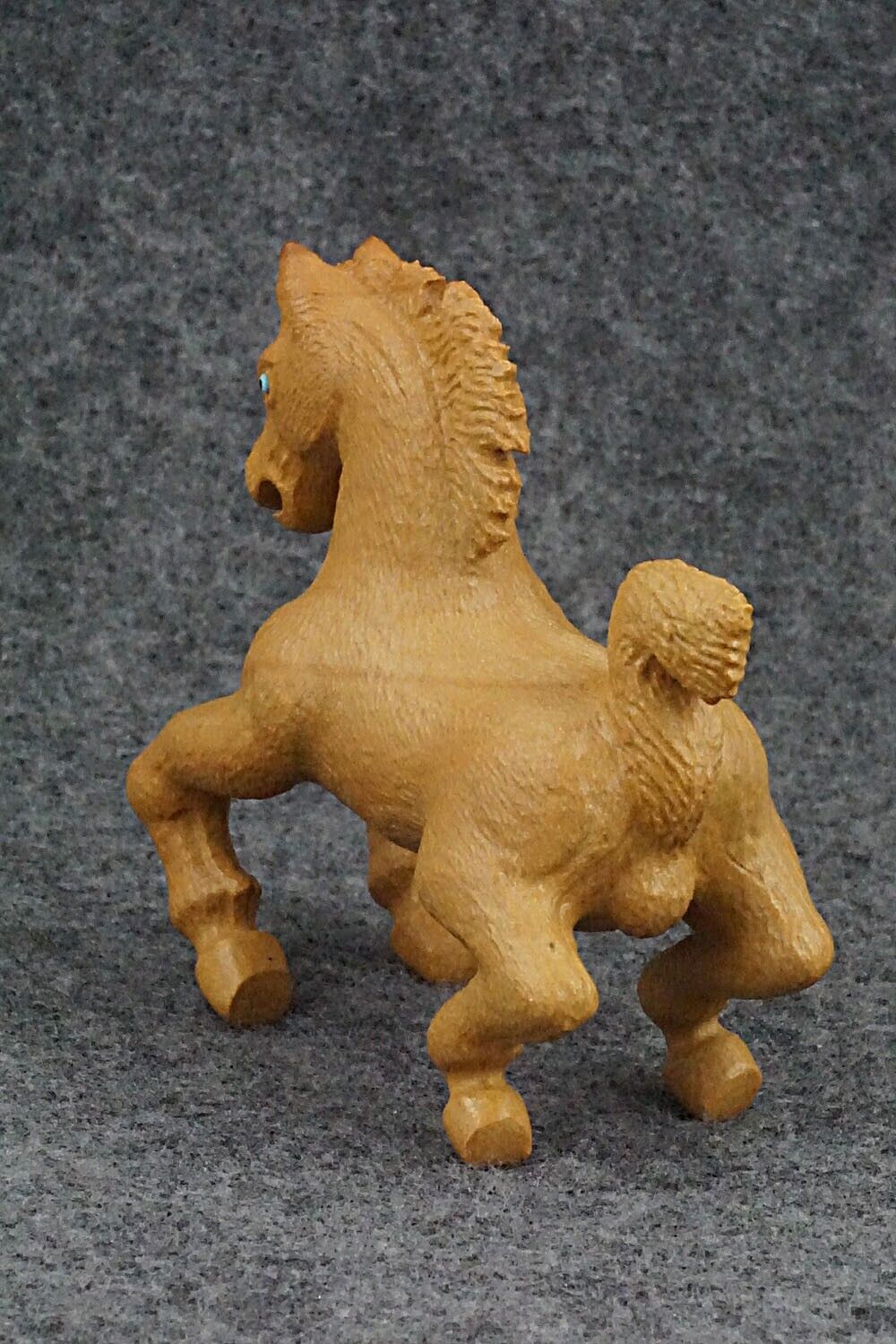 Horse Zuni Fetish Carving - Travis Lasiloo