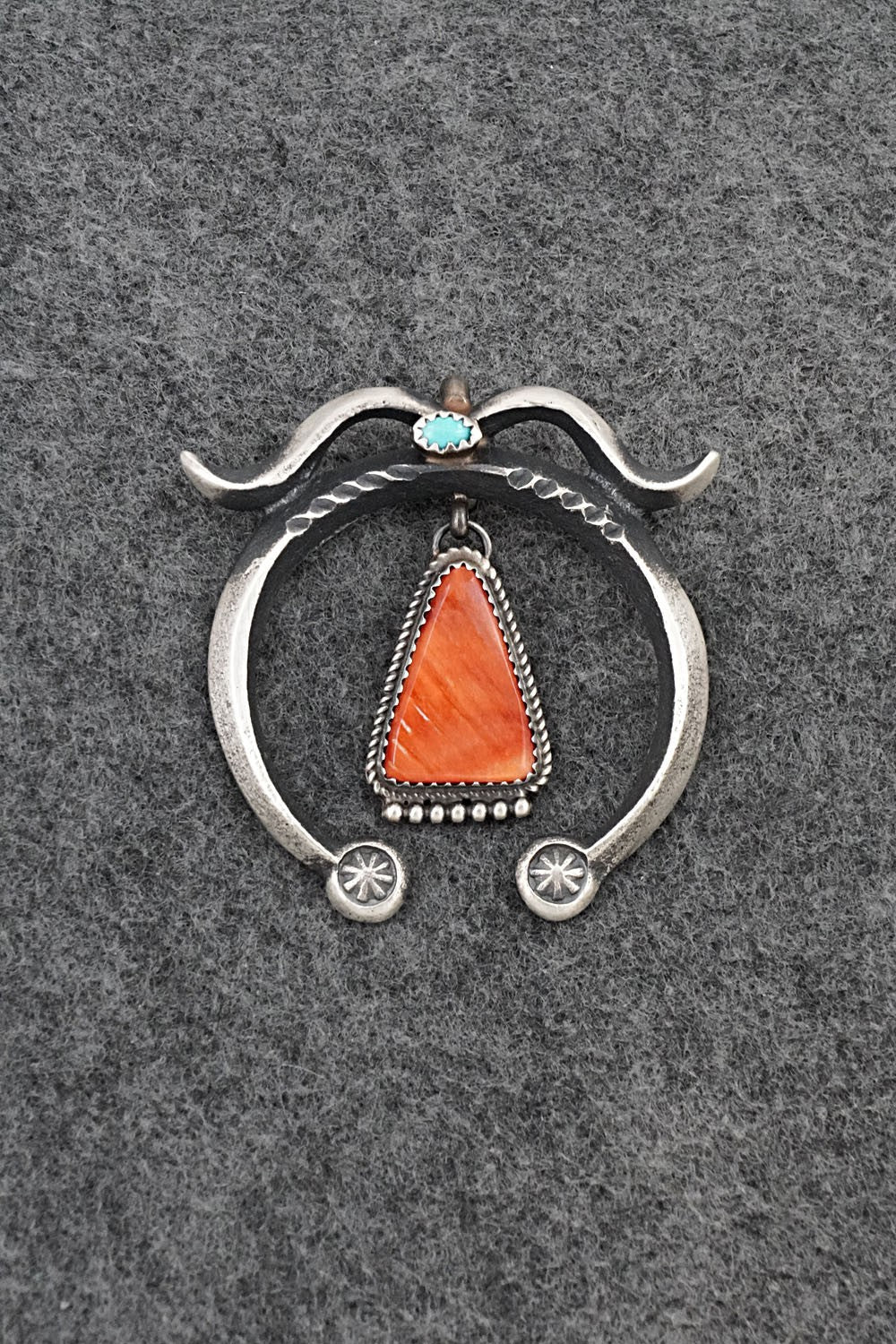 Spiny Oyster, Turquoise & Sterling Silver Pendant - Martha Cayatineto