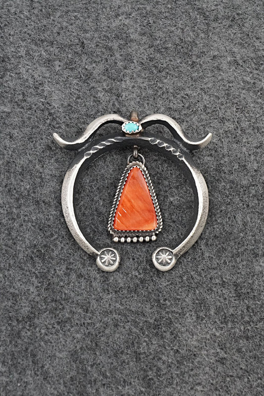 Spiny Oyster, Turquoise & Sterling Silver Pendant - Martha Cayatineto