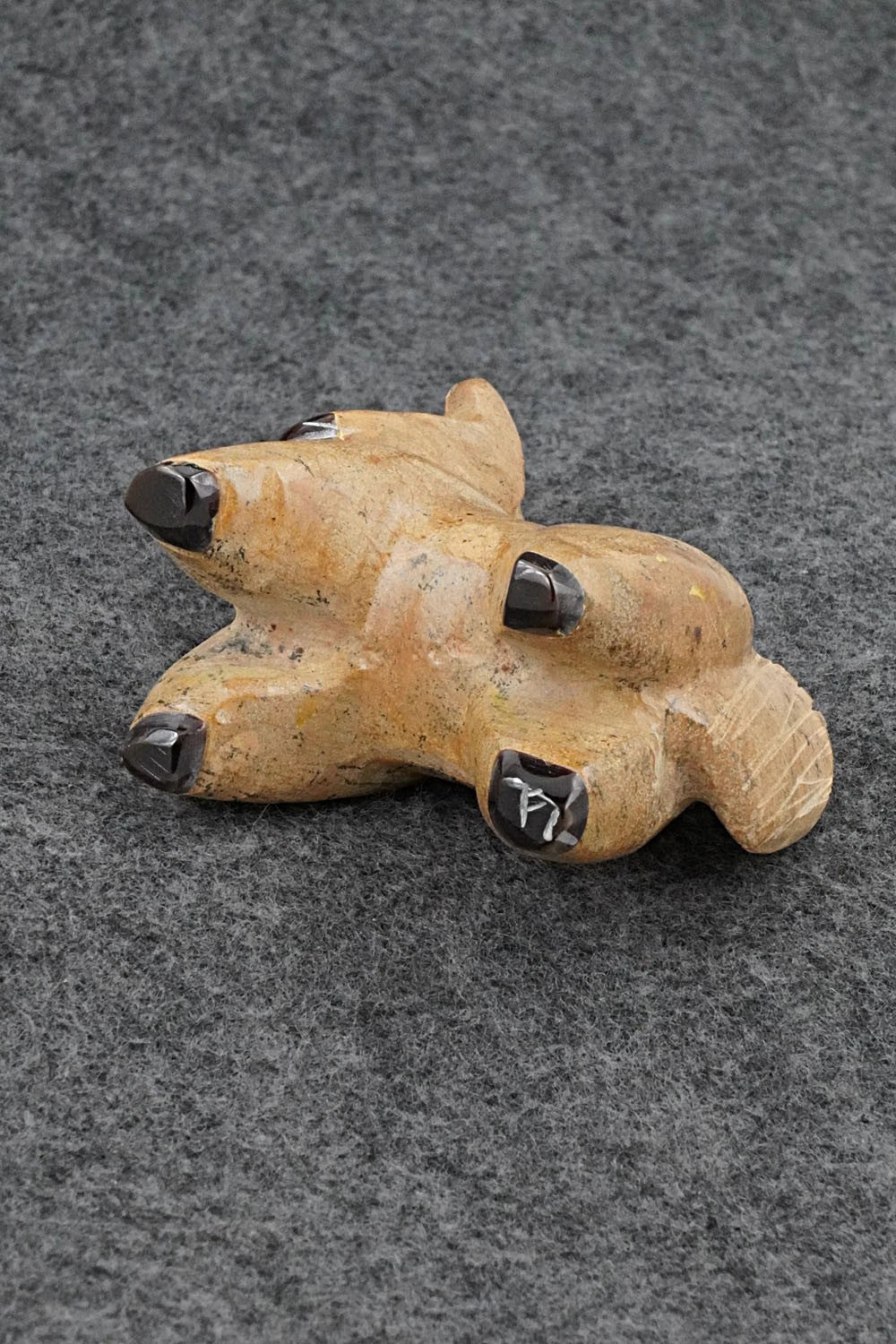 Horse Zuni Fetish Carving - Freddie Leekya