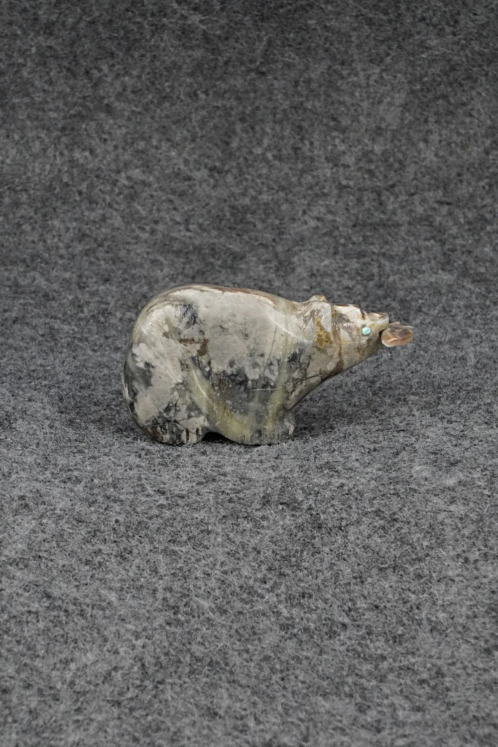 Bear Zuni Fetish Carving - Darrin Boone