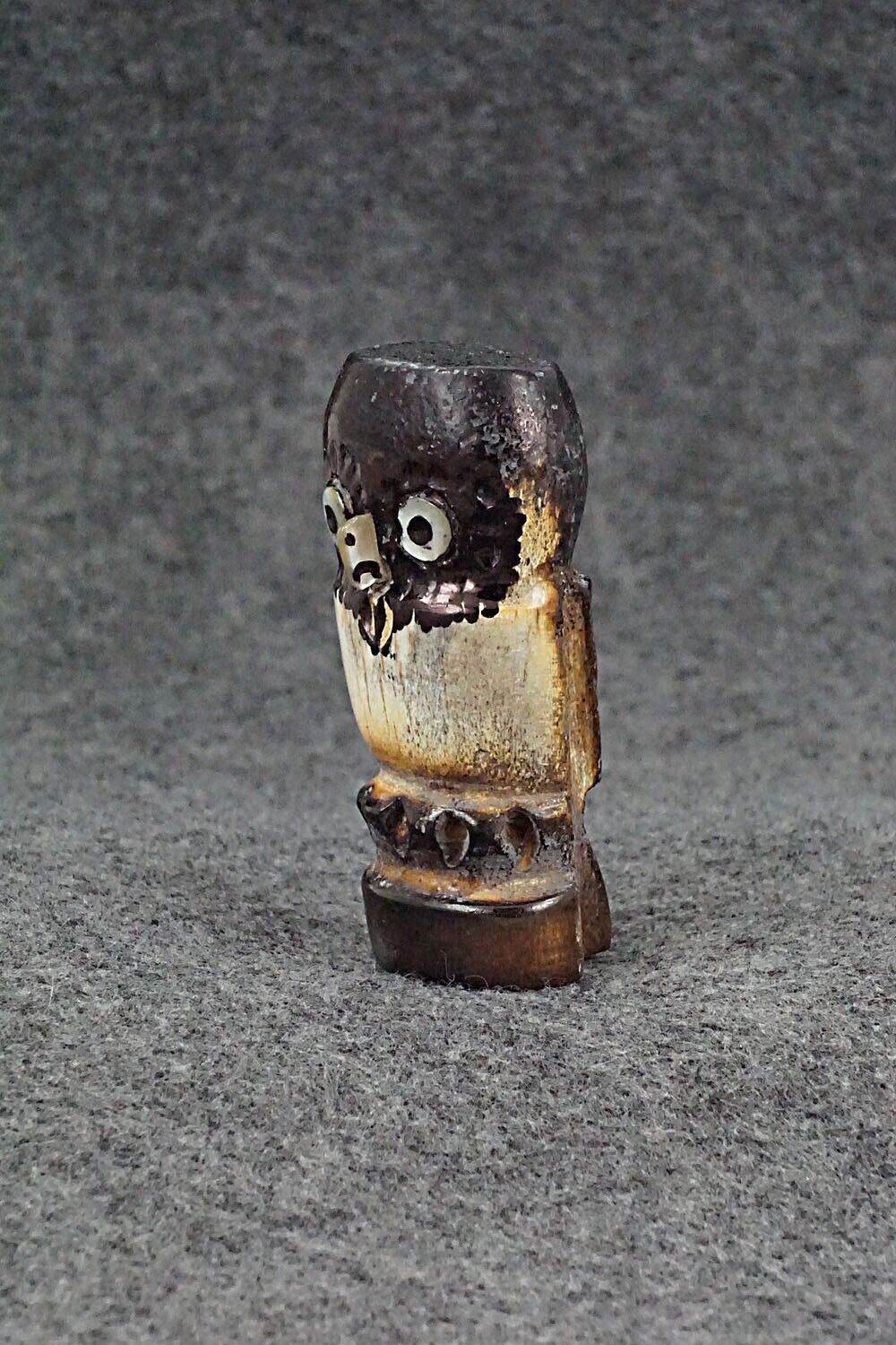 Owl Zuni Fetish Carving - Craig Haloo