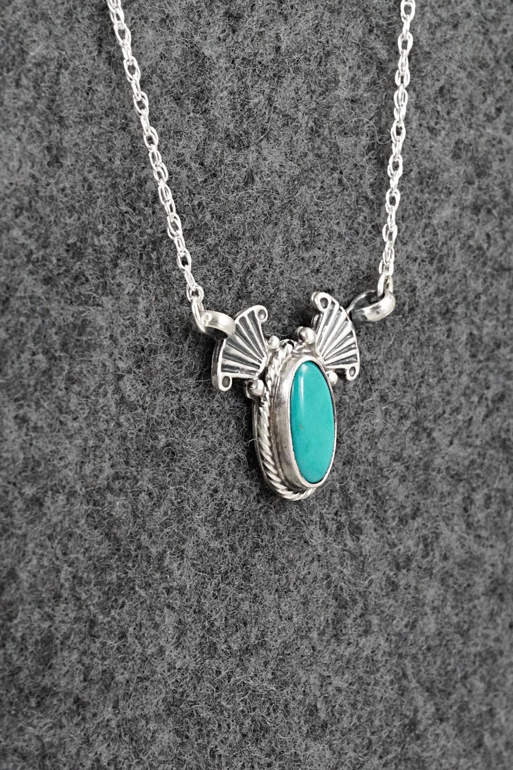 Turquoise & Sterling Silver Necklace - Verley Betone