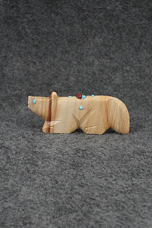 Wolf Zuni Fetish Carving - Danette Laate