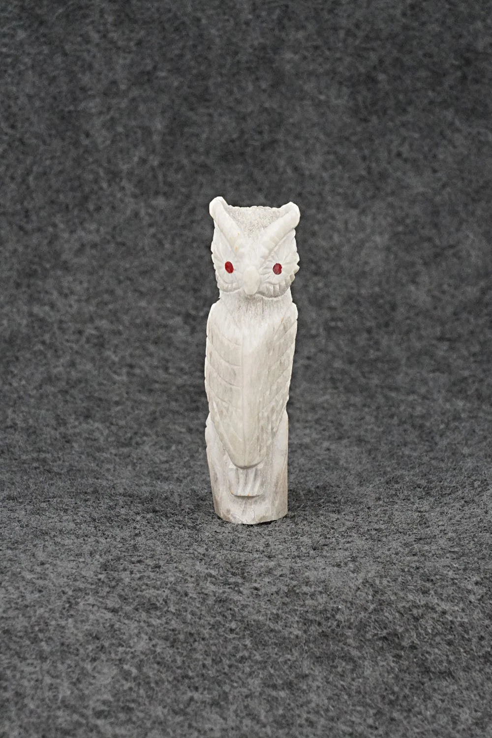 Owl Zuni Fetish Carving - Chris Peina