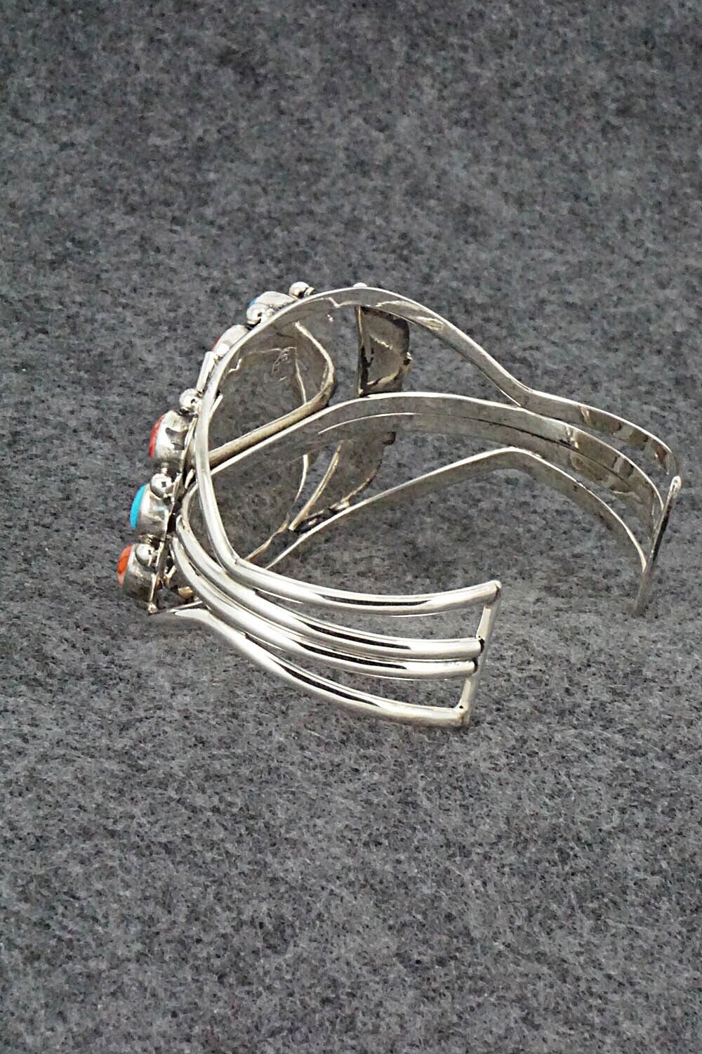 Turquoise, Spiny Oyster & Sterling Silver Bracelet - Roberta Begay