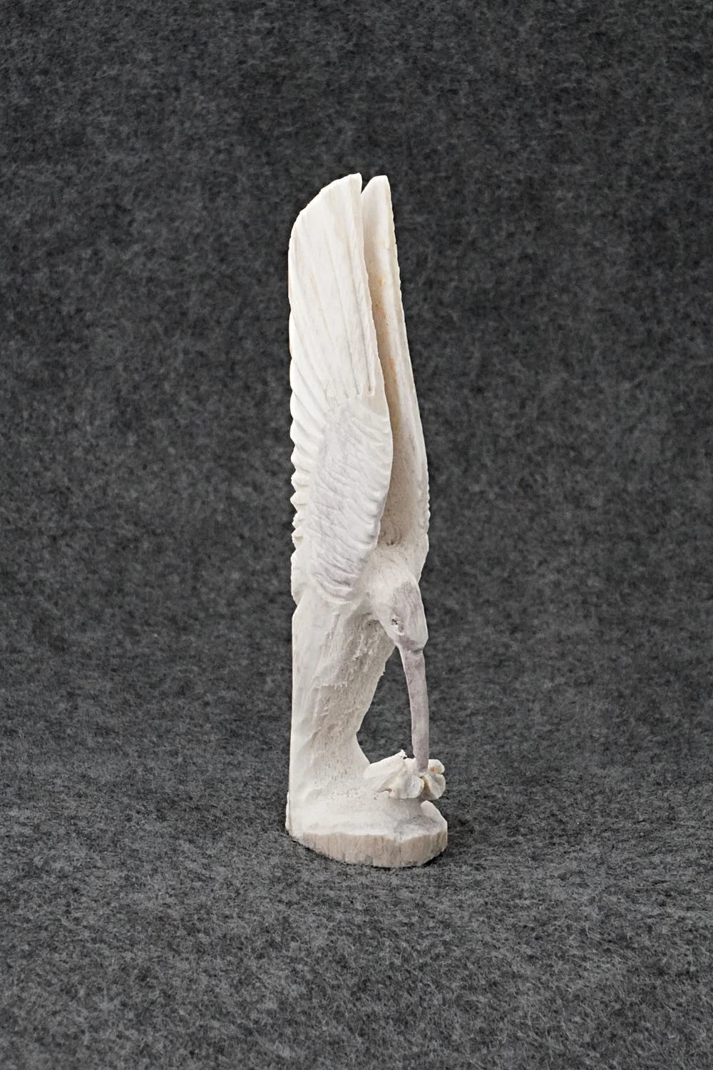 Hummingbird Zuni Fetish Carving - Lewis Malie