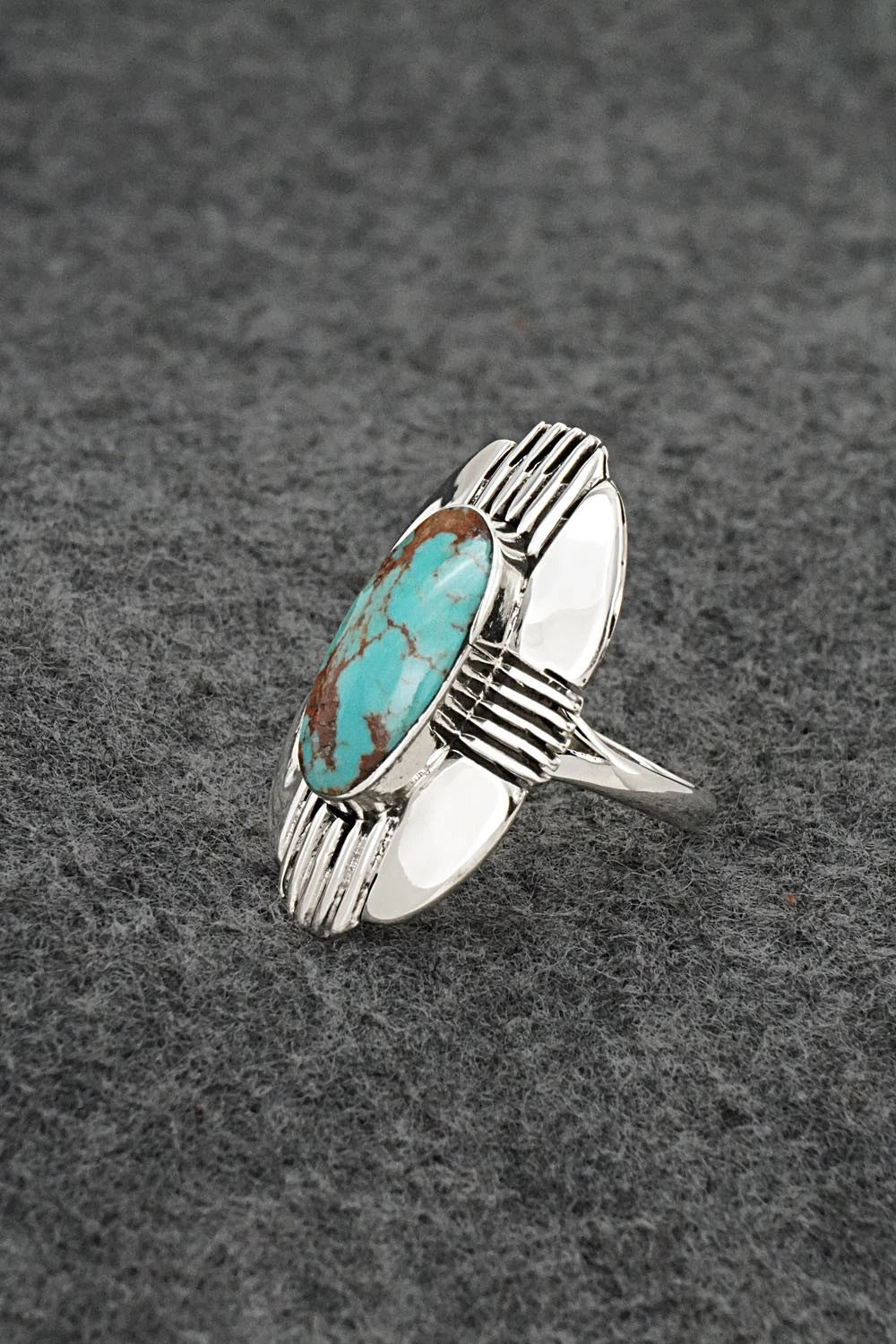Turquoise & Sterling Silver Ring - Mike Smith - Size 7