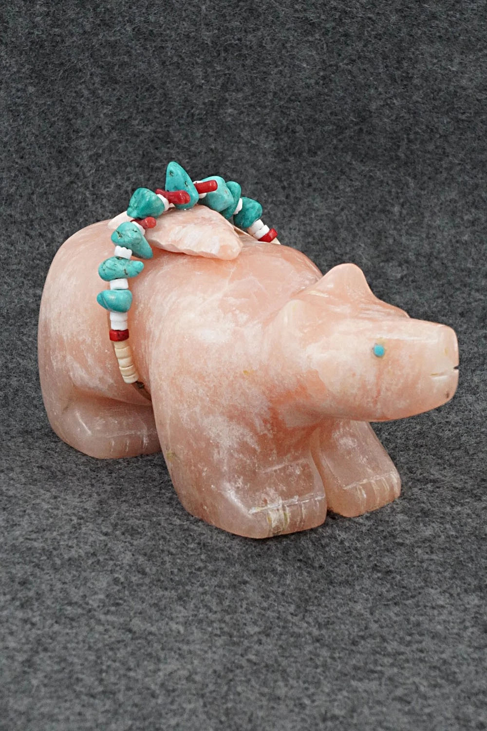 Bear Zuni Fetish Carving - Darrell Westika