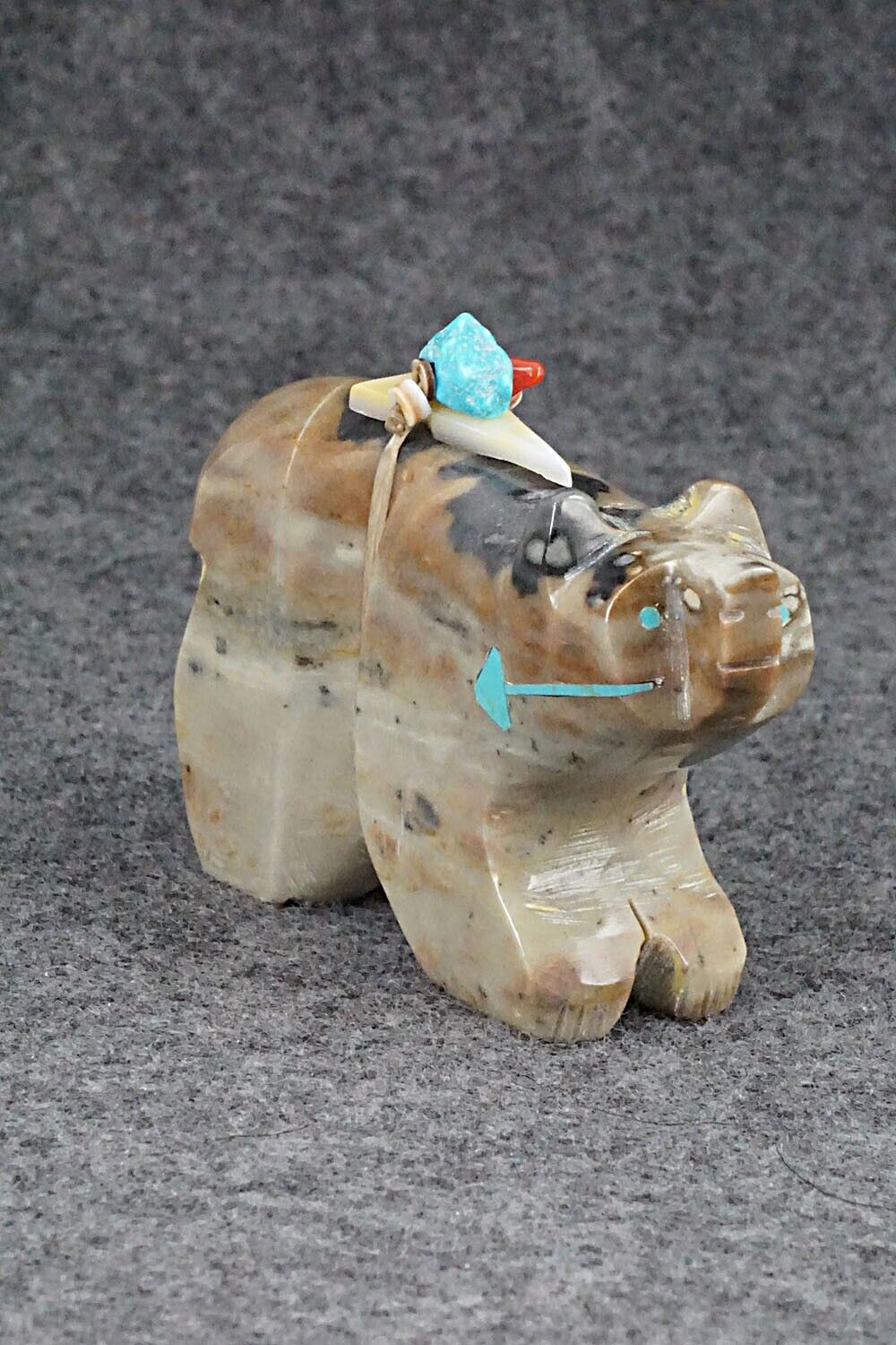 Bear Zuni Fetish Carving - Stewart Alanzo