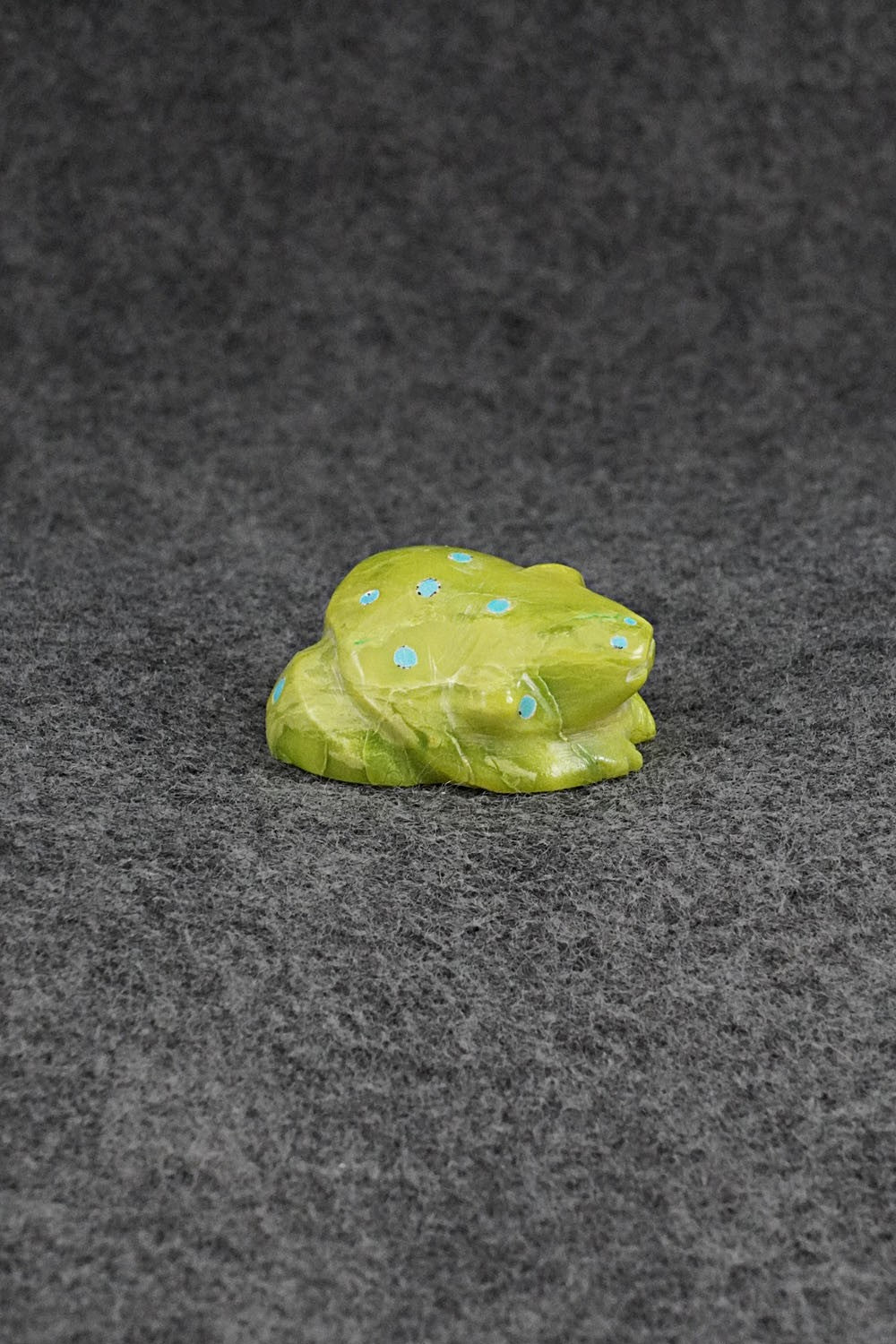 Frog Zuni Fetish Carving - Marvelita Phillips