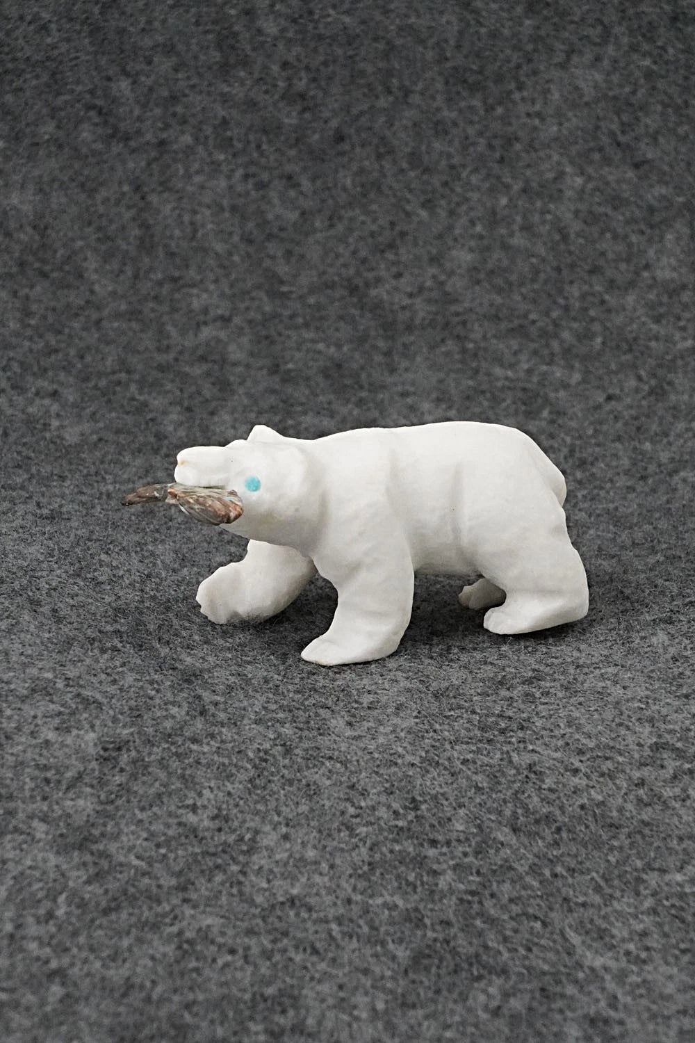 Bear Zuni Fetish Carving - Herb Him