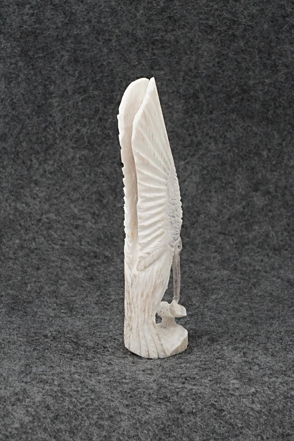 Hummingbird Zuni Fetish Carving - Lewis Malie