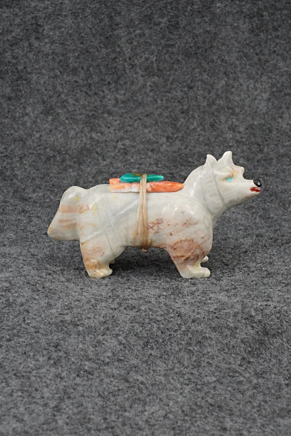 Wolf Zuni Fetish Carving - Freddie Leekya