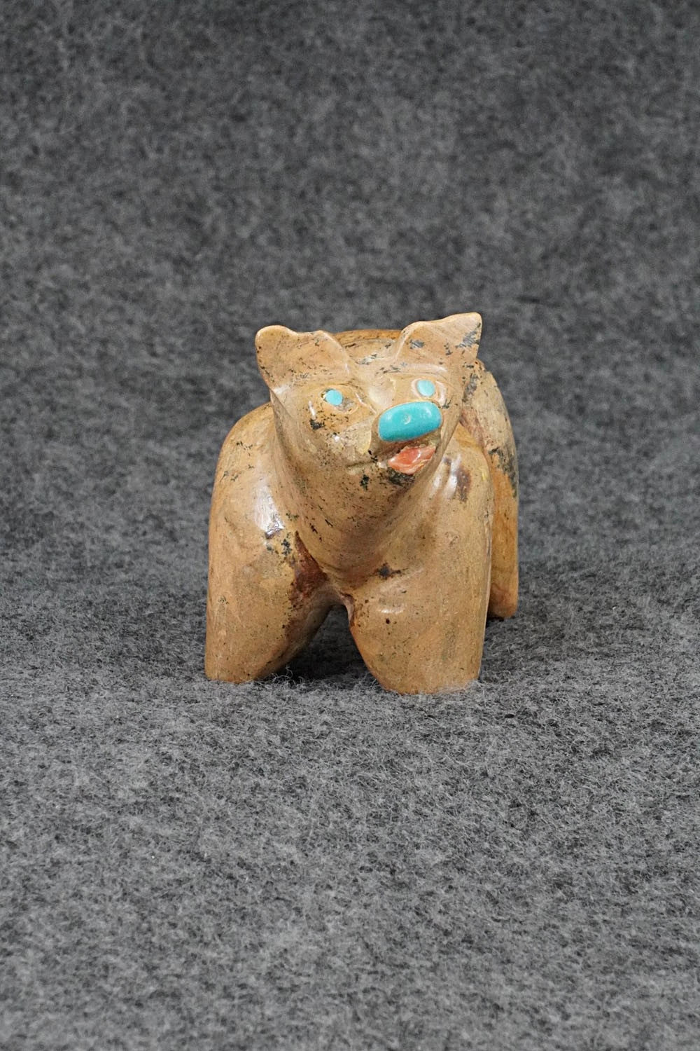 Pig Zuni Fetish Carving - Freddie Leekya