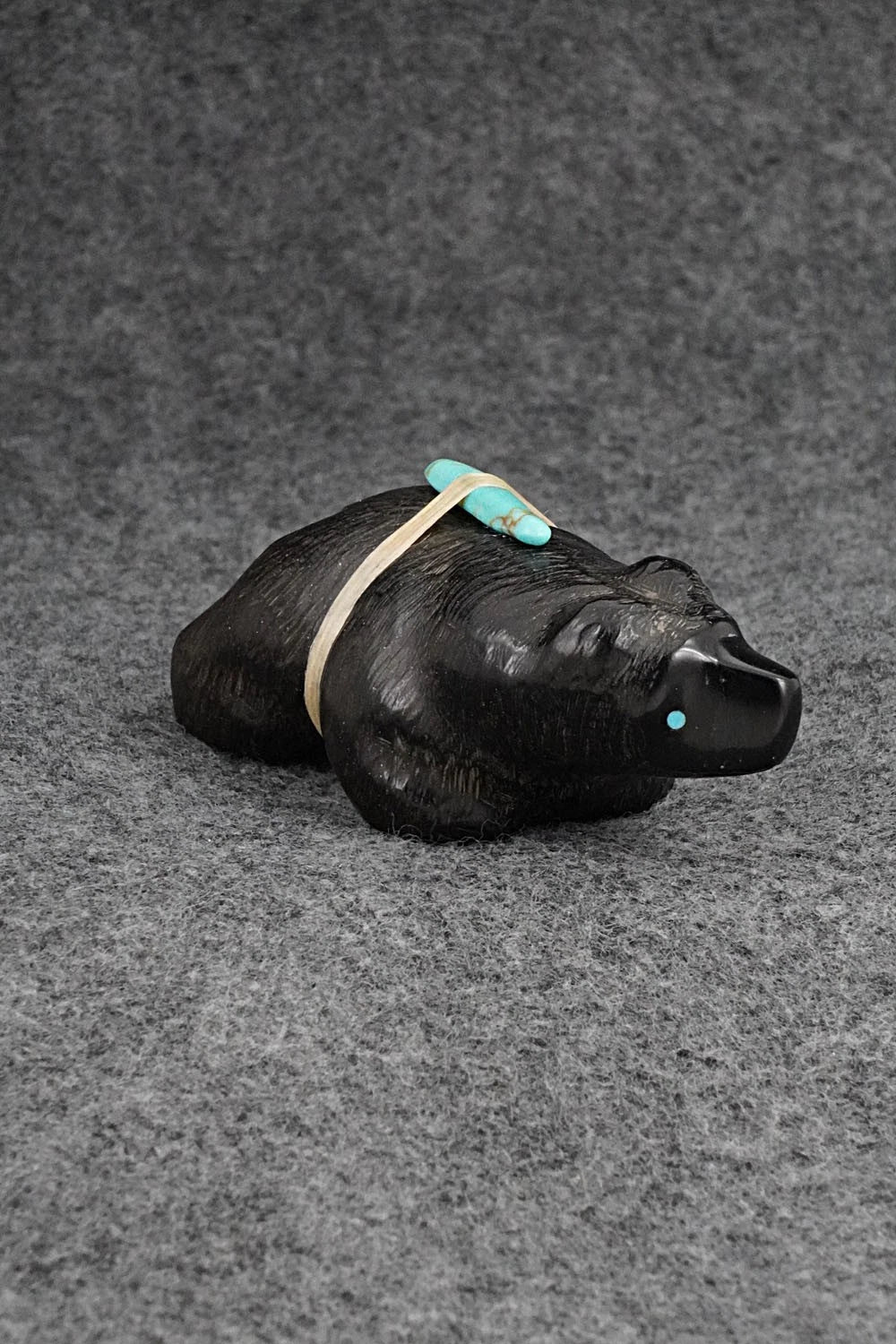 Bear Zuni Fetish Carving - Herb Halate