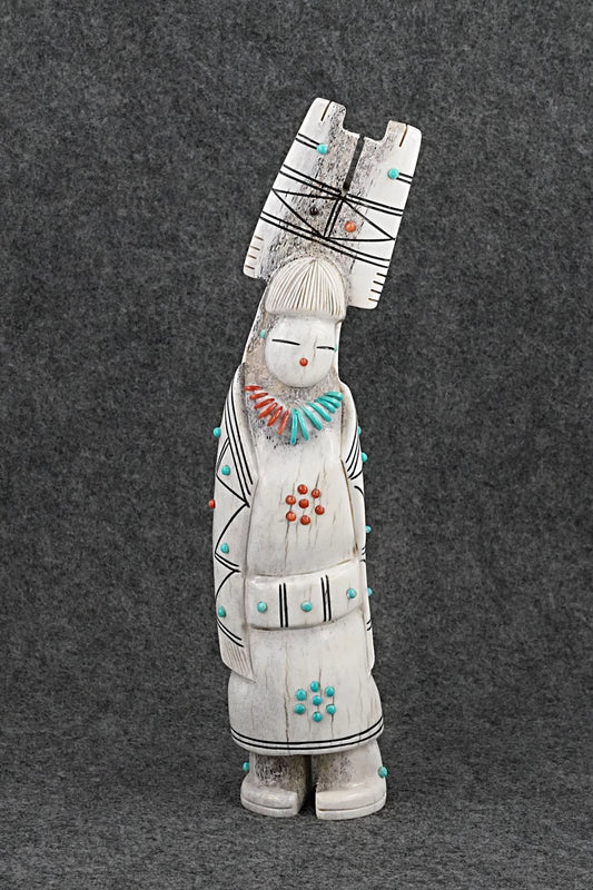 Corn Maiden Zuni Fetish Carving - Claudia Peina