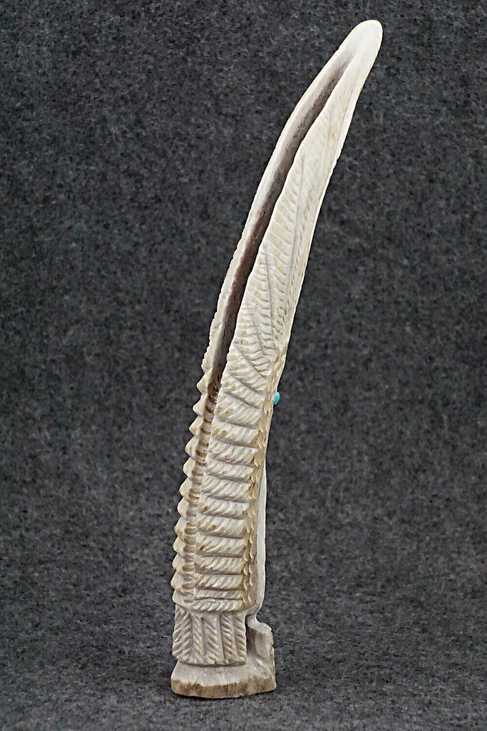 Eagle Zuni Fetish Carving - Garrick Weeka