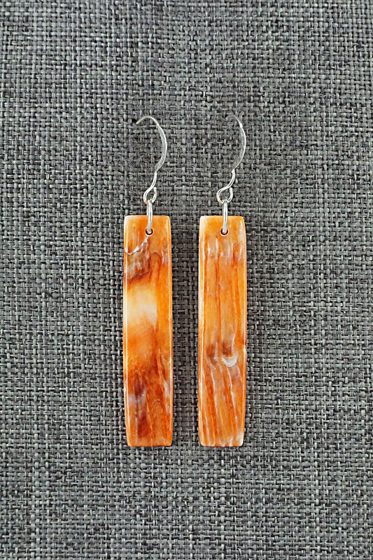 Spiny Oyster & Sterling Silver Earrings - Jesus Espino