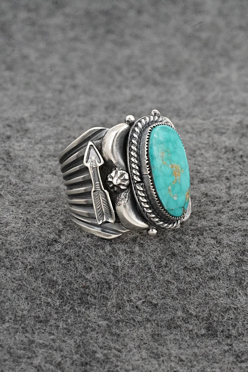 Turquoise & Sterling Silver Ring - Delbert Gordon - Size 8