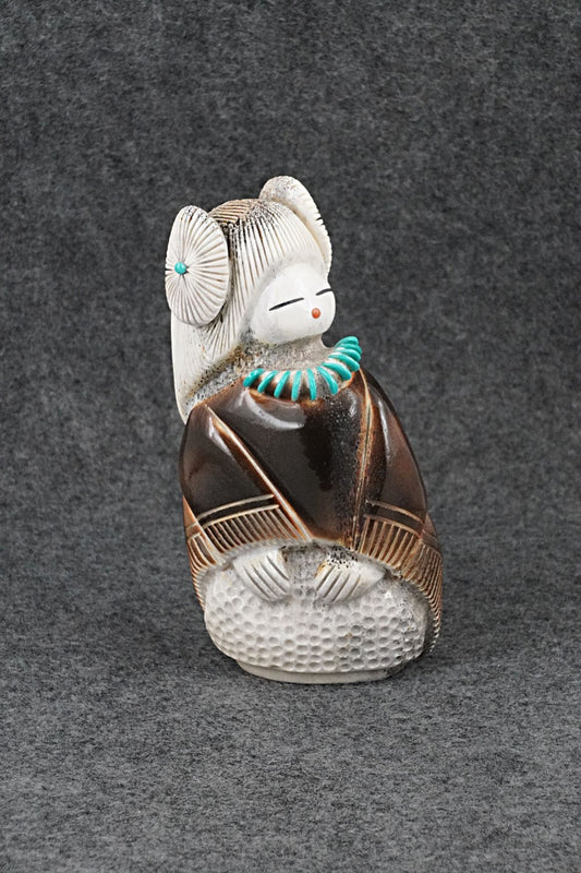 Corn Maiden Zuni Fetish Carving - Claudia Peina