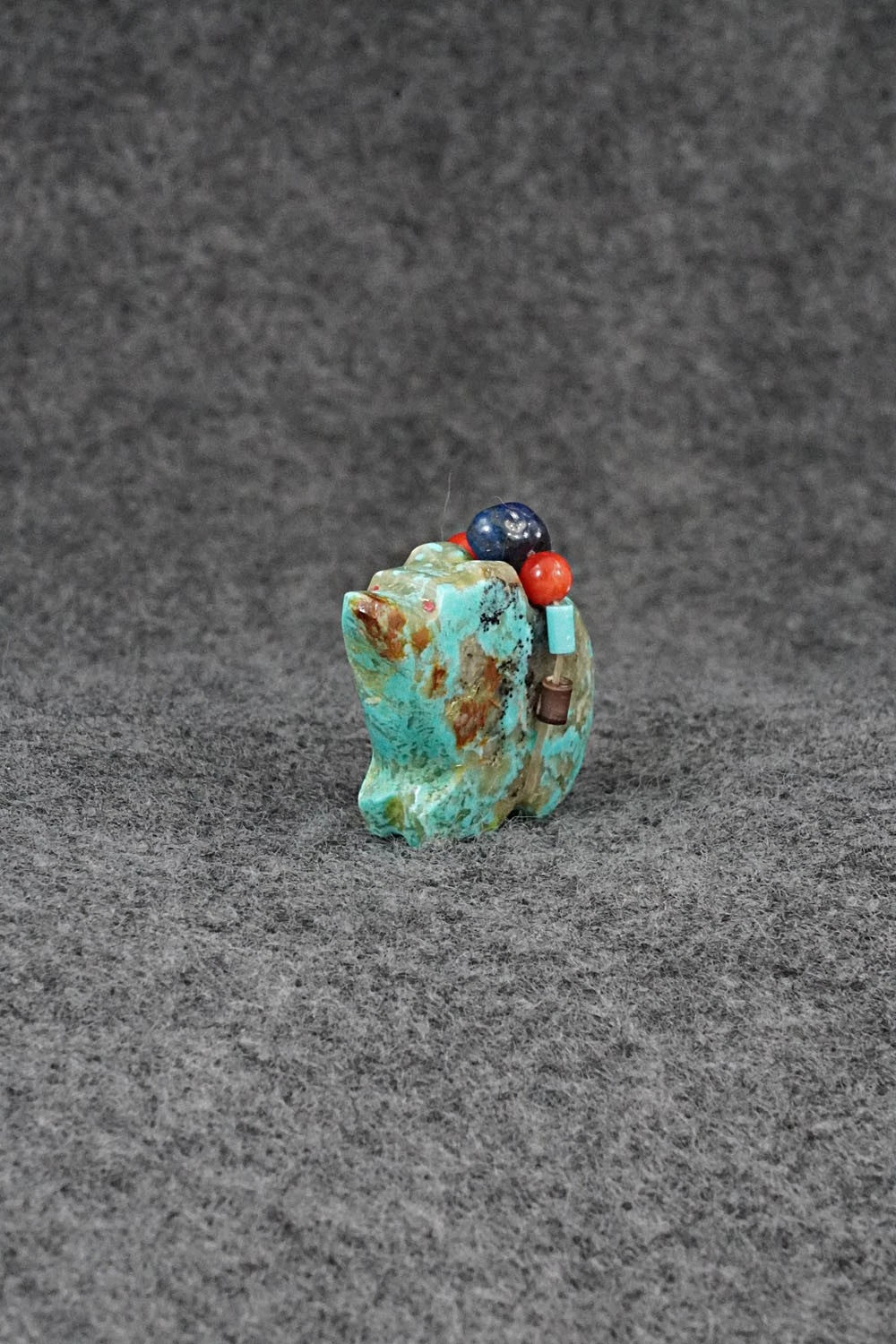 Bear Zuni Fetish Carving - James Panteah