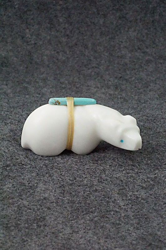Bear Zuni Fetish Carving - Herbert Halate