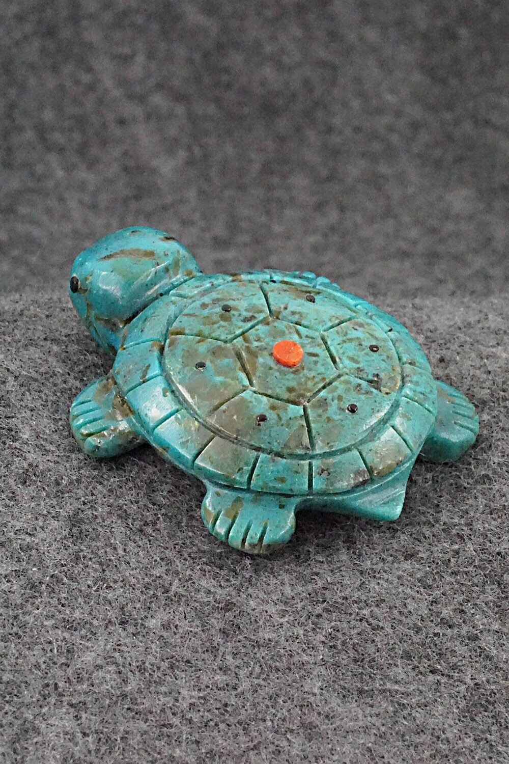 Turtle Zuni Fetish Carving - Reynold Lunasee