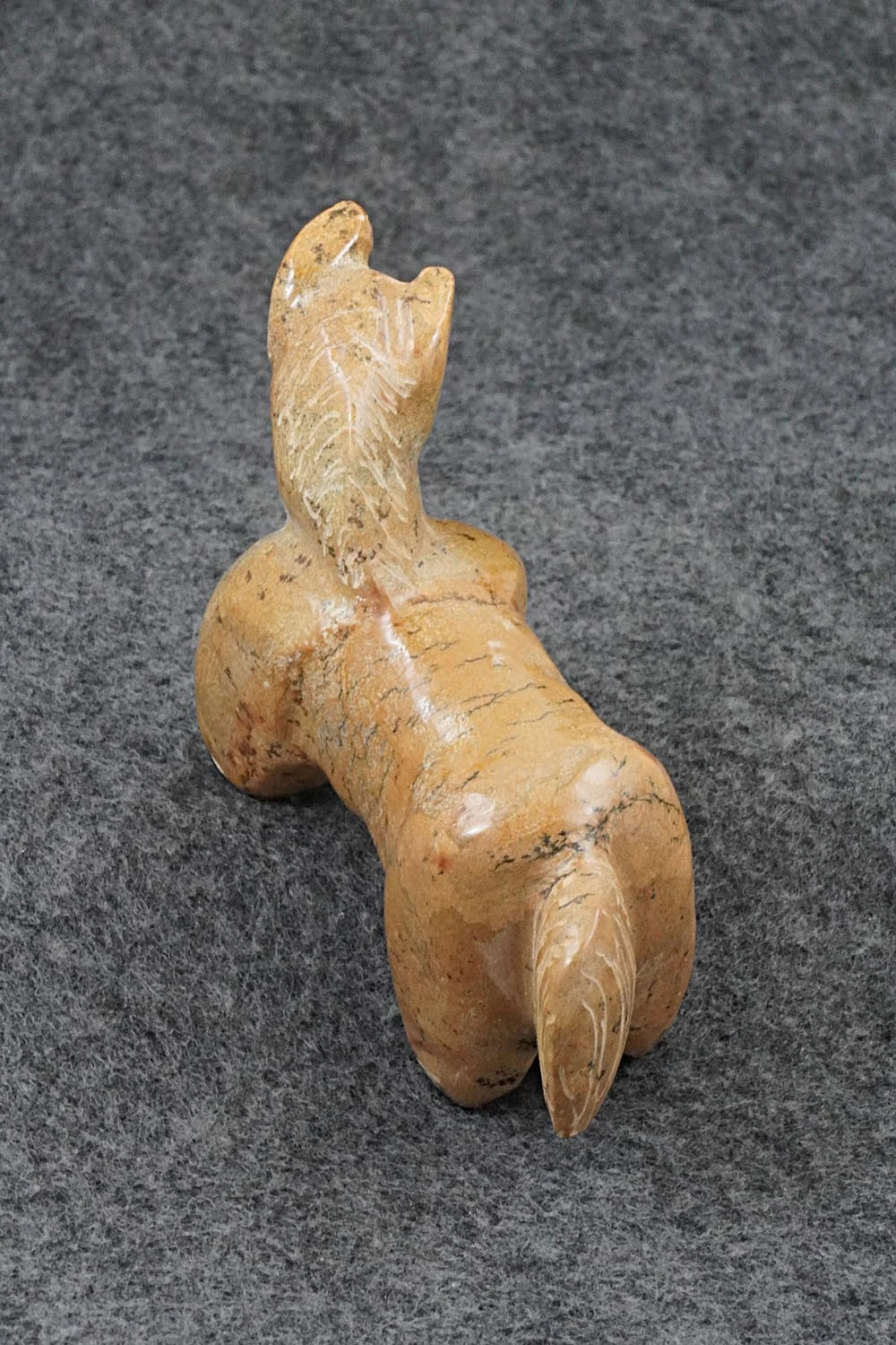 Horse Zuni Fetish Carving - Freddie Leekya
