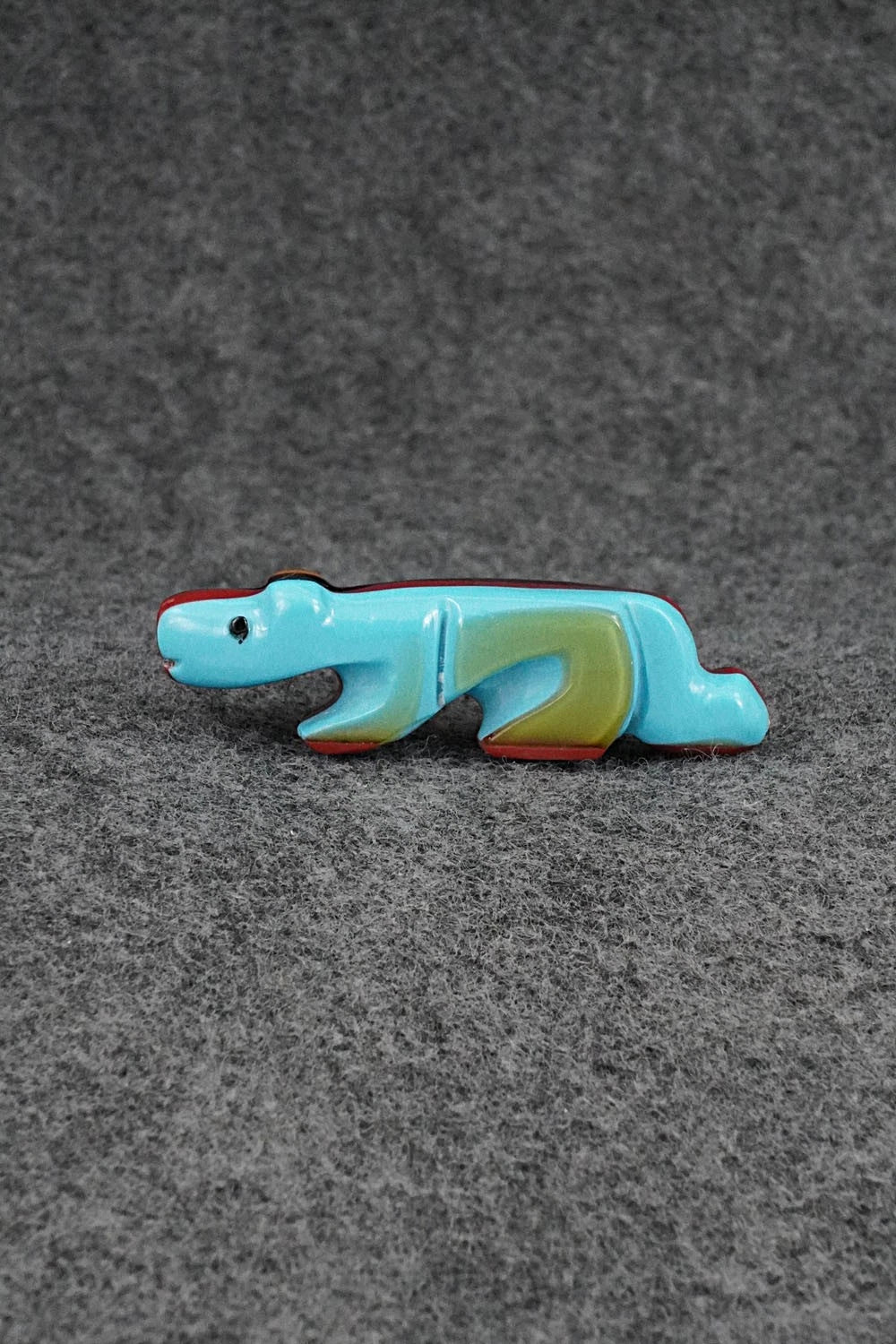 Mountain Lion Zuni Fetish Carving - Reynold Lunasee